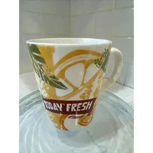 10 oz coffee mug lids WHITE COFFEE LIDS FOR 10-20 OZ CAFE CUPS main image 0